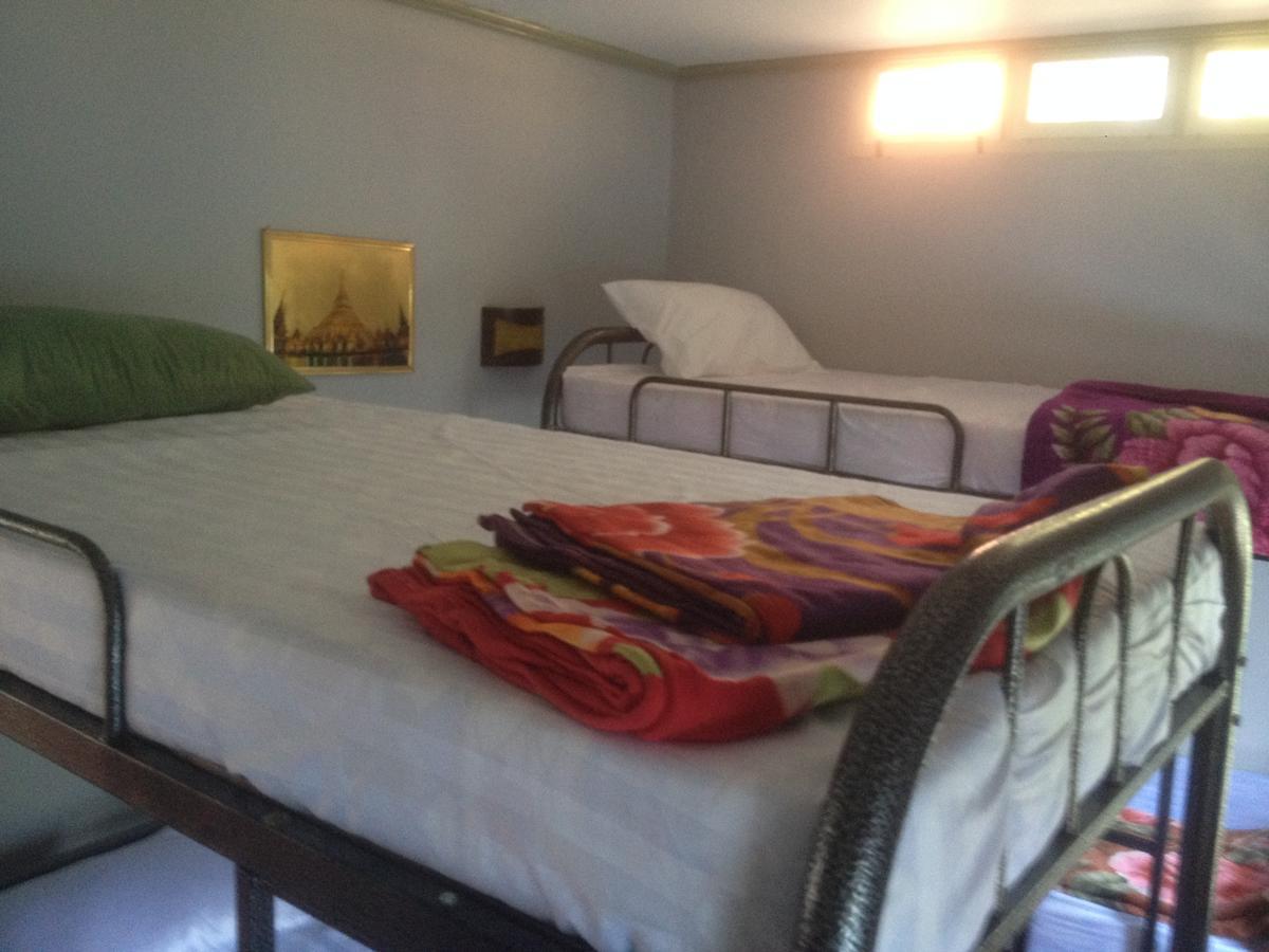 Lux Pillow Hostel Nyaung-U Exterior photo